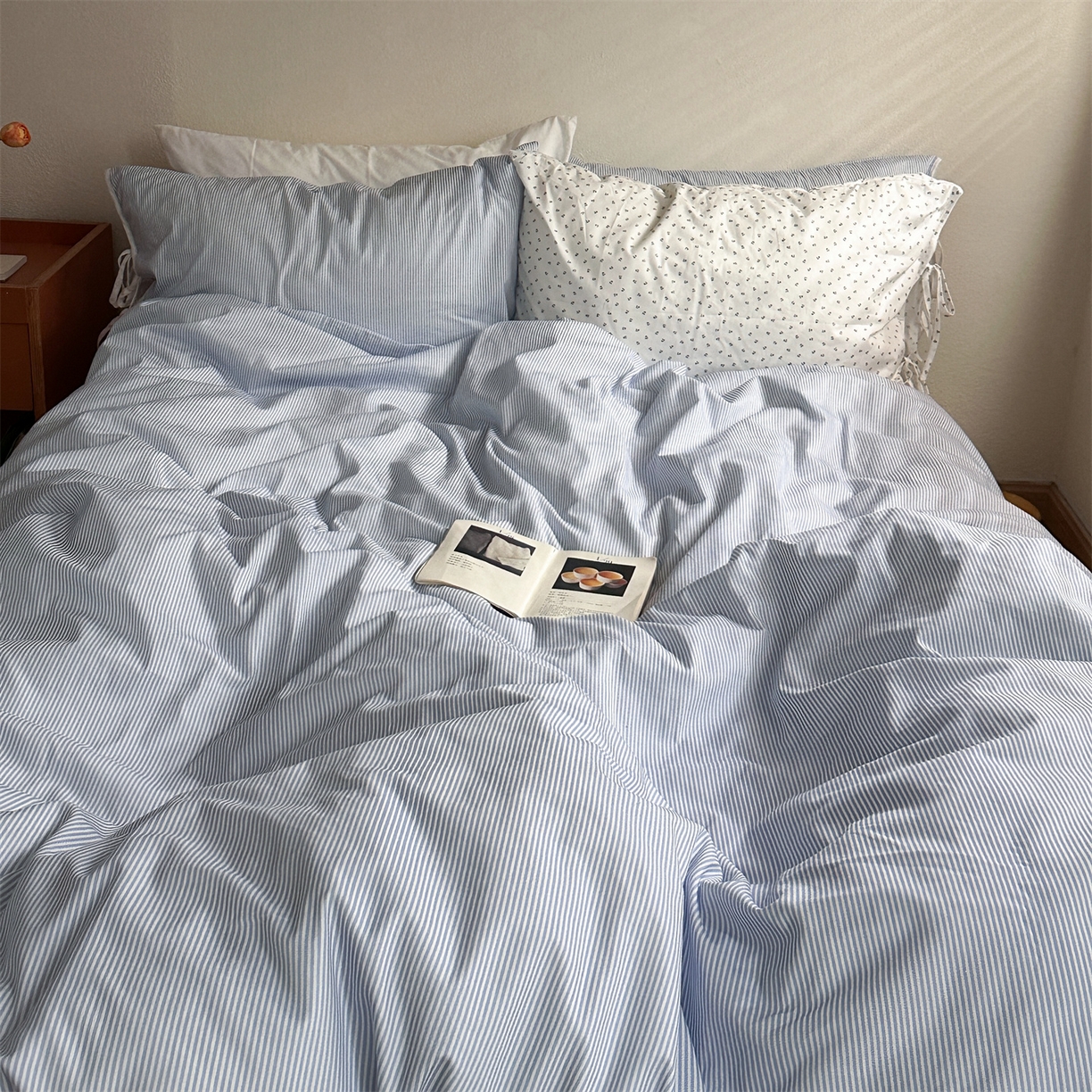 91家纺网 家纺一手货源 找家纺 恋恋三季 2026新款40支纯棉绑带款四件套-星蓝霜糖系列 （套件会员-5 全平台控价：188/228/248 ） 星蓝霜糖【枕套混搭霜糖】