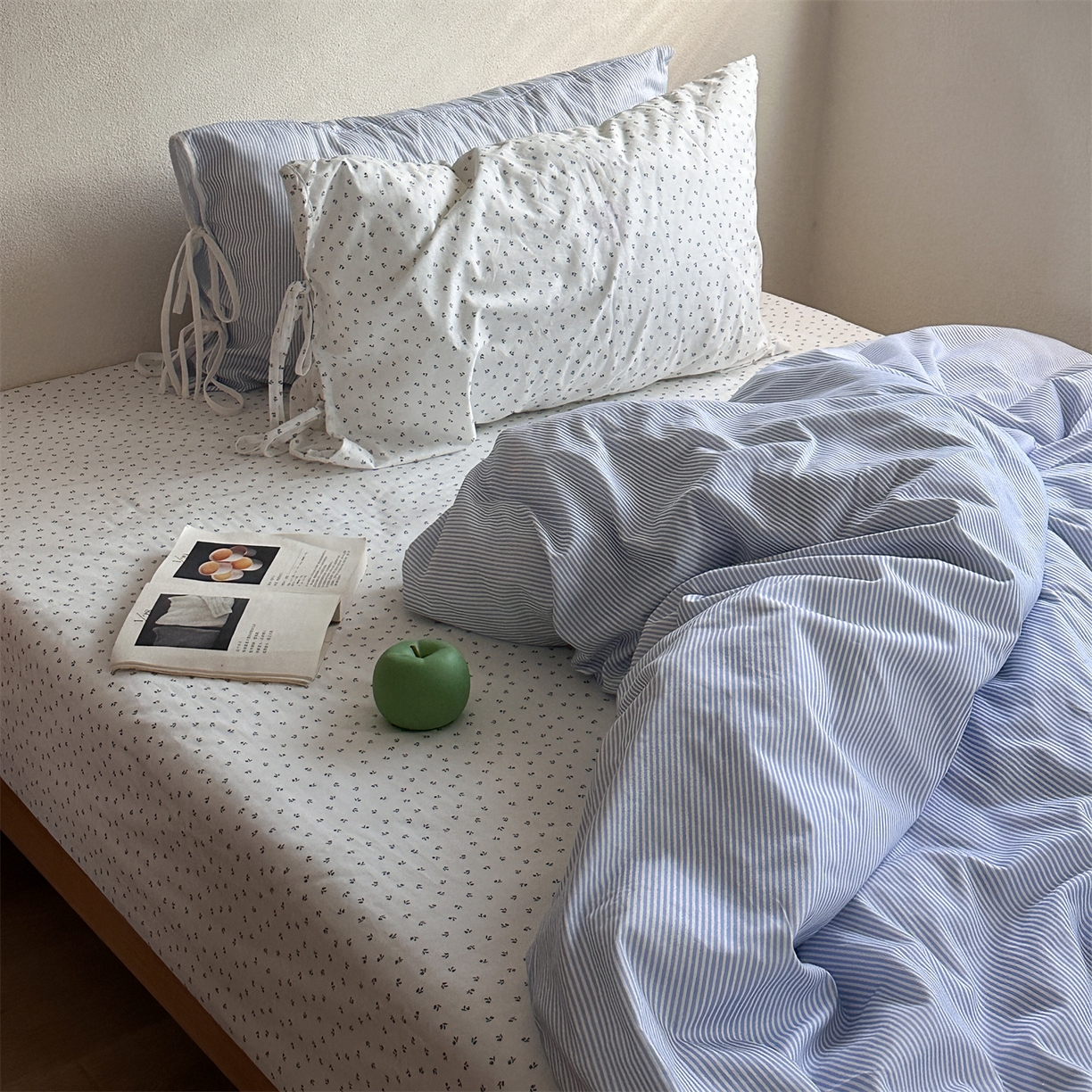 91家纺网 家纺一手货源 找家纺 恋恋三季 2026新款40支纯棉绑带款四件套-星蓝霜糖系列 （套件会员-5 全平台控价：188/228/248 ） 星蓝霜糖【枕套混搭霜糖】