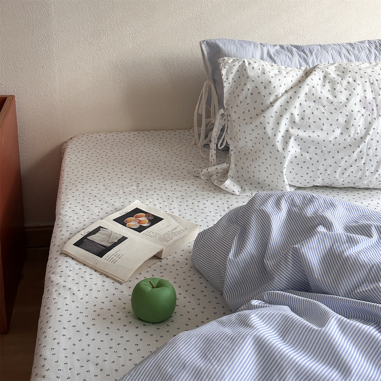 91家纺网 家纺一手货源 找家纺 恋恋三季 2026新款40支纯棉绑带款四件套-星蓝霜糖系列 （套件会员-5 全平台控价：188/228/248 ） 星蓝霜糖【枕套混搭霜糖】