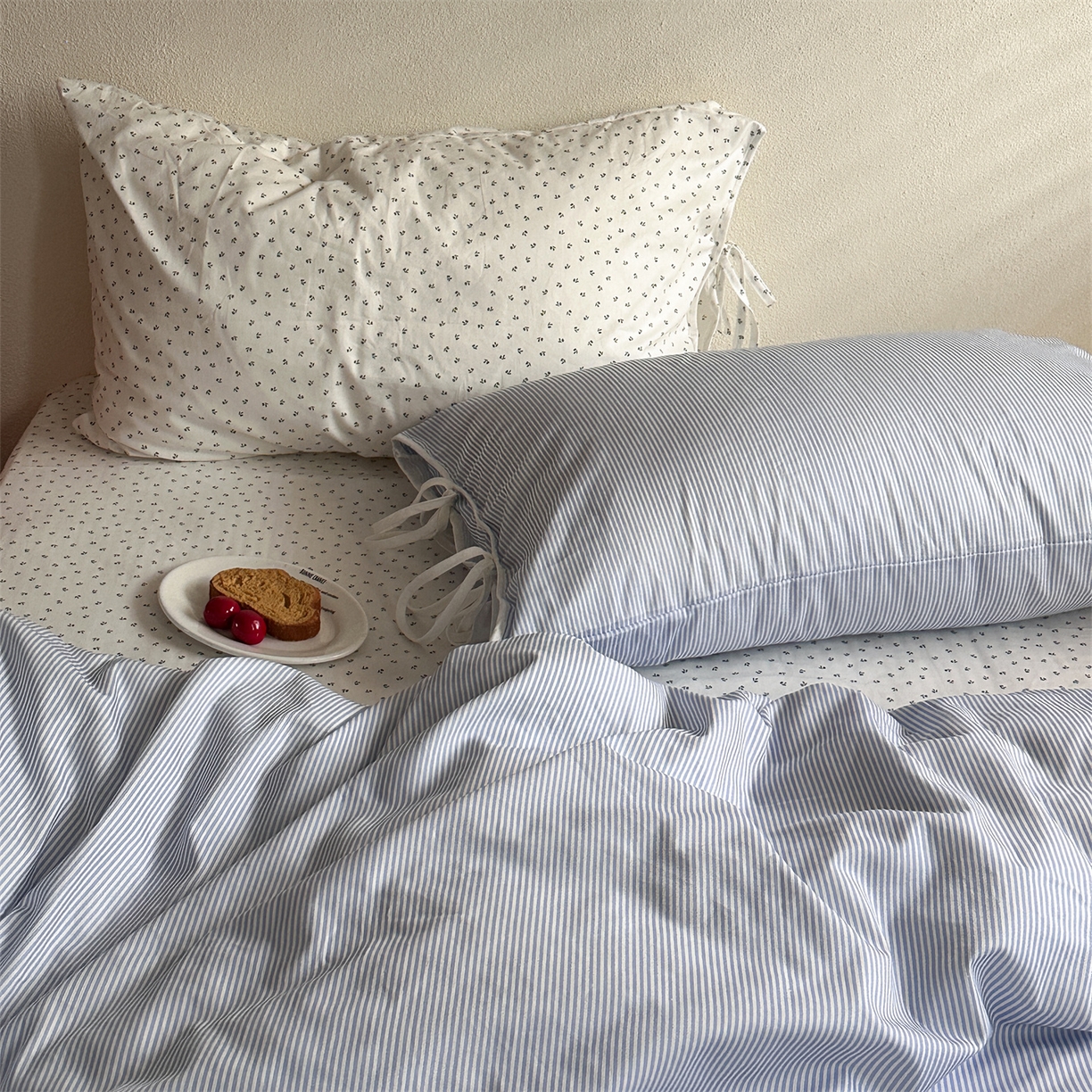 恋恋三季 2026新款40支纯棉绑带款四件套-星蓝霜糖系列 （套件会员-5 全平台控价：188/228/248 ） 星蓝霜糖【枕套混搭霜糖】