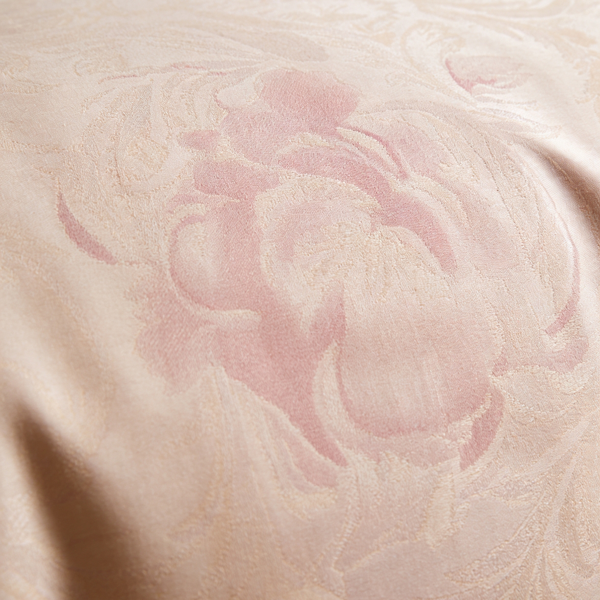 91家纺网 家纺一手货源 找家纺 淳绵家居 2026新款色织提花四件套 花漾 海棠红