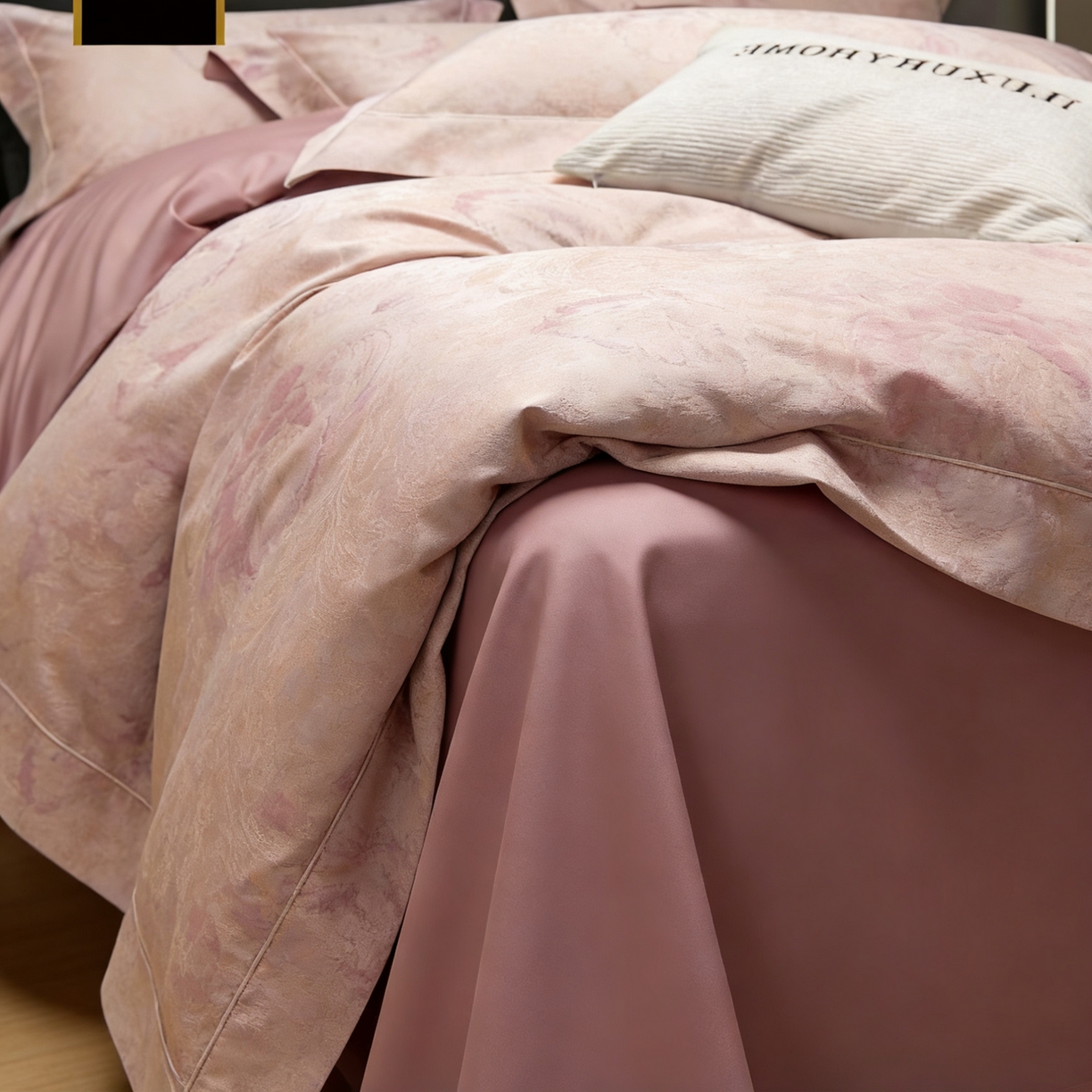 91家纺网 家纺一手货源 找家纺 淳绵家居 2026新款色织提花四件套 花漾 海棠红