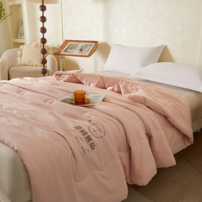 91家纺网 家纺一手货源 找家纺 友承家纺 皱皱纱木棉双层纱面料大豆纤维夏凉被空调被四季通用被子2026新款单人夏被芯双人可机洗水洗 香槟粉