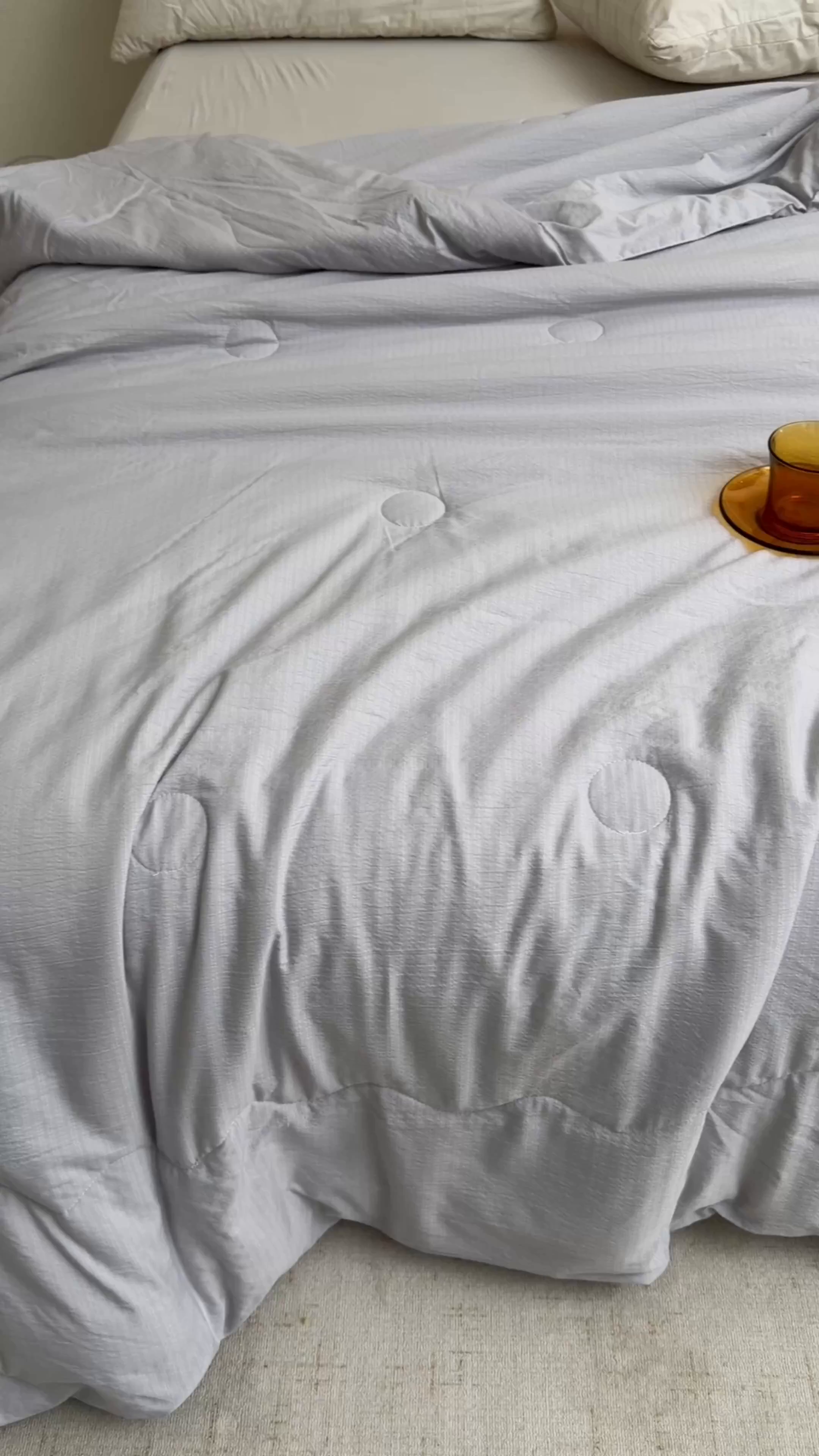 91家纺网 家纺一手货源 找家纺 友承家纺 皱皱纱木棉双层纱面料大豆纤维夏凉被空调被四季通用被子2026新款单人夏被芯双人可机洗水洗 香槟灰