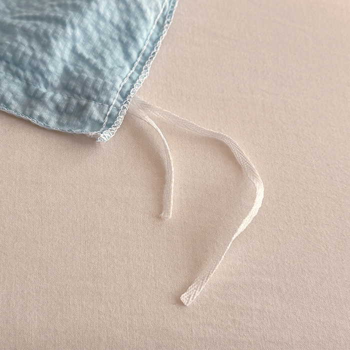 91家纺网 家纺一手货源 找家纺 家贝爱 2026新款轻氧泡泡棉被套 冰蓝花语