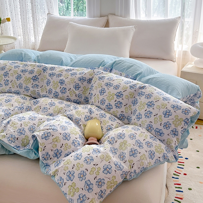 91家纺网 家纺一手货源 找家纺 家贝爱 2026新款轻氧泡泡棉被套 蓝色妖姬