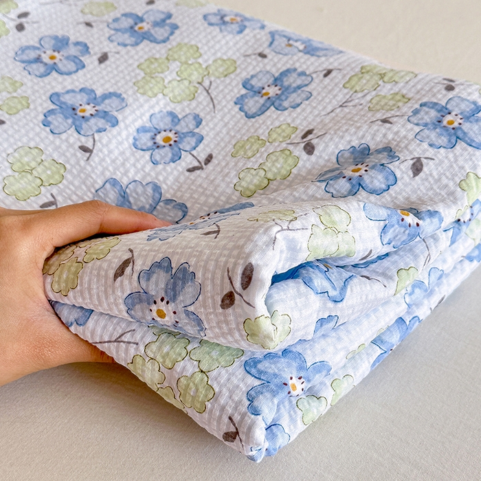 91家纺网 家纺一手货源 找家纺 家贝爱 2026新款轻氧泡泡棉被套 蓝色妖姬