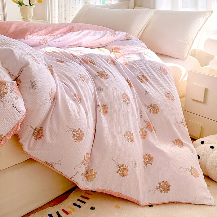 91家纺网 家纺一手货源 找家纺 家贝爱 2026新款轻氧泡泡棉被套 森林舞会