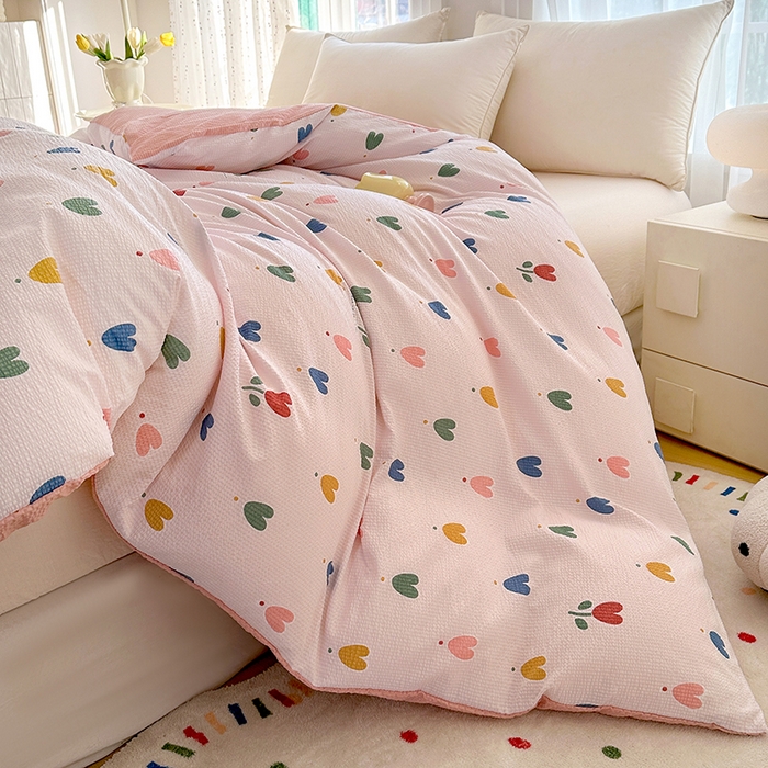 91家纺网 家纺一手货源 找家纺 家贝爱 2026新款轻氧泡泡棉被套 一见倾心