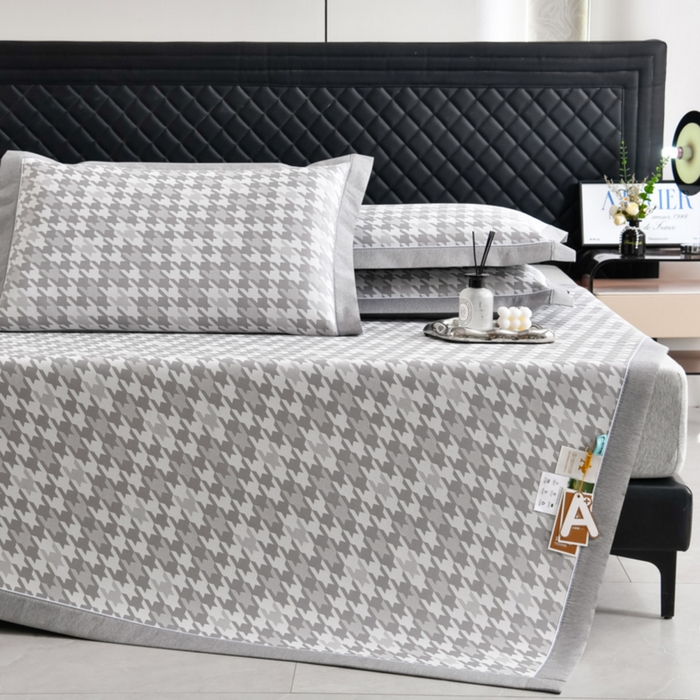 91家纺网 家纺一手货源 找家纺 小牛席业 2026新款PE千鸟格凉感冰丝席席子凉席 灰色