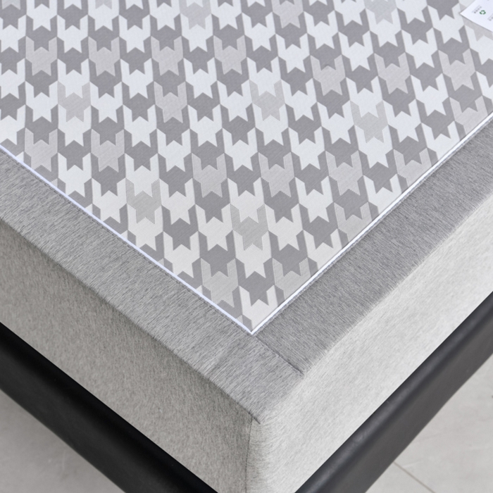 91家纺网 家纺一手货源 找家纺 小牛席业 2026新款PE千鸟格凉感冰丝席席子凉席 灰色