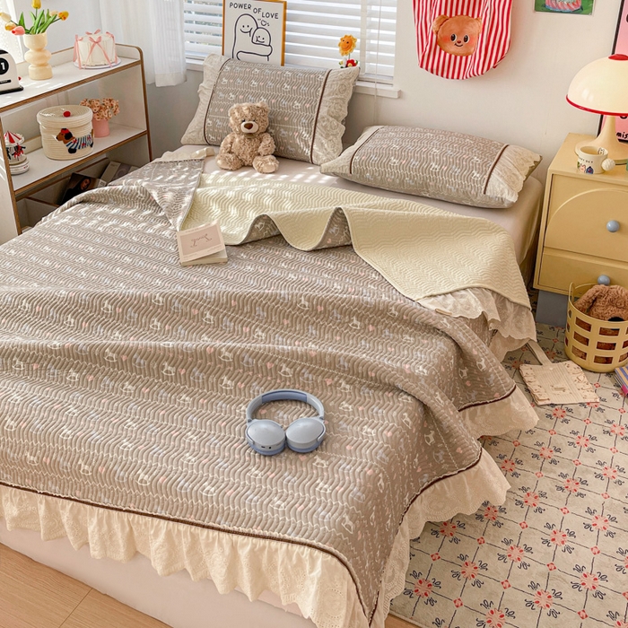 91家纺网 家纺一手货源 找家纺 岚吉家纺 2026年新款A类法式全棉花边床盖三件套四件套 恋歌