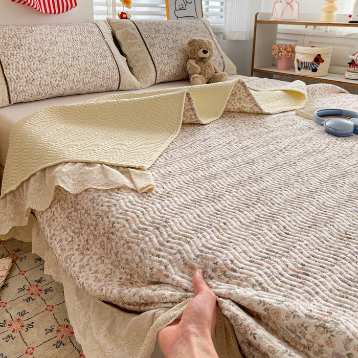 91家纺网 家纺一手货源 找家纺 岚吉家纺 2026年新款A类法式全棉花边床盖三件套四件套 露华浓-咖