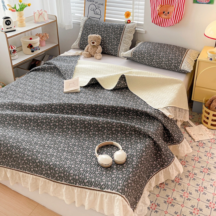 91家纺网 家纺一手货源 找家纺 岚吉家纺 2026年新款A类法式全棉花边床盖三件套四件套 梅溪渡-灰