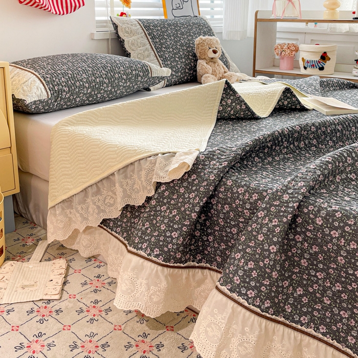 91家纺网 家纺一手货源 找家纺 岚吉家纺 2026年新款A类法式全棉花边床盖三件套四件套 梅溪渡-灰