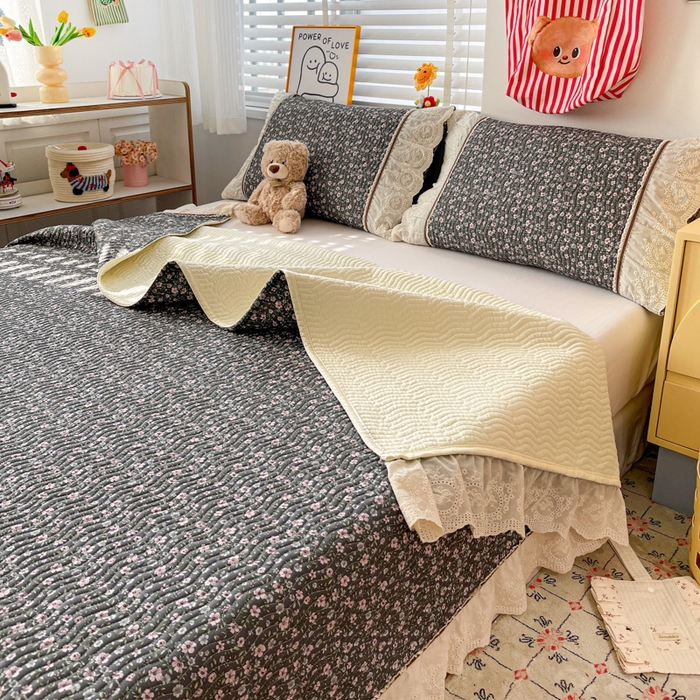 91家纺网 家纺一手货源 找家纺 岚吉家纺 2026年新款A类法式全棉花边床盖三件套四件套 梅溪渡-灰