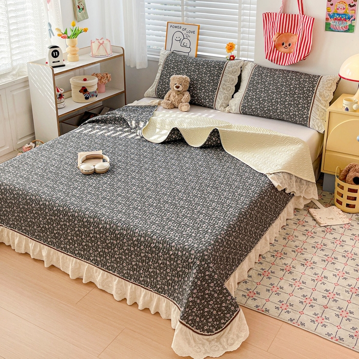 91家纺网 家纺一手货源 找家纺 岚吉家纺 2026年新款A类法式全棉花边床盖三件套四件套 梅溪渡-灰