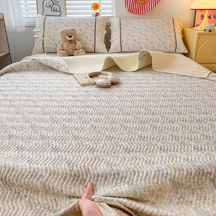 91家纺网 家纺一手货源 找家纺 岚吉家纺 2026年新款A类法式全棉花边床盖三件套四件套 秋海棠-兰