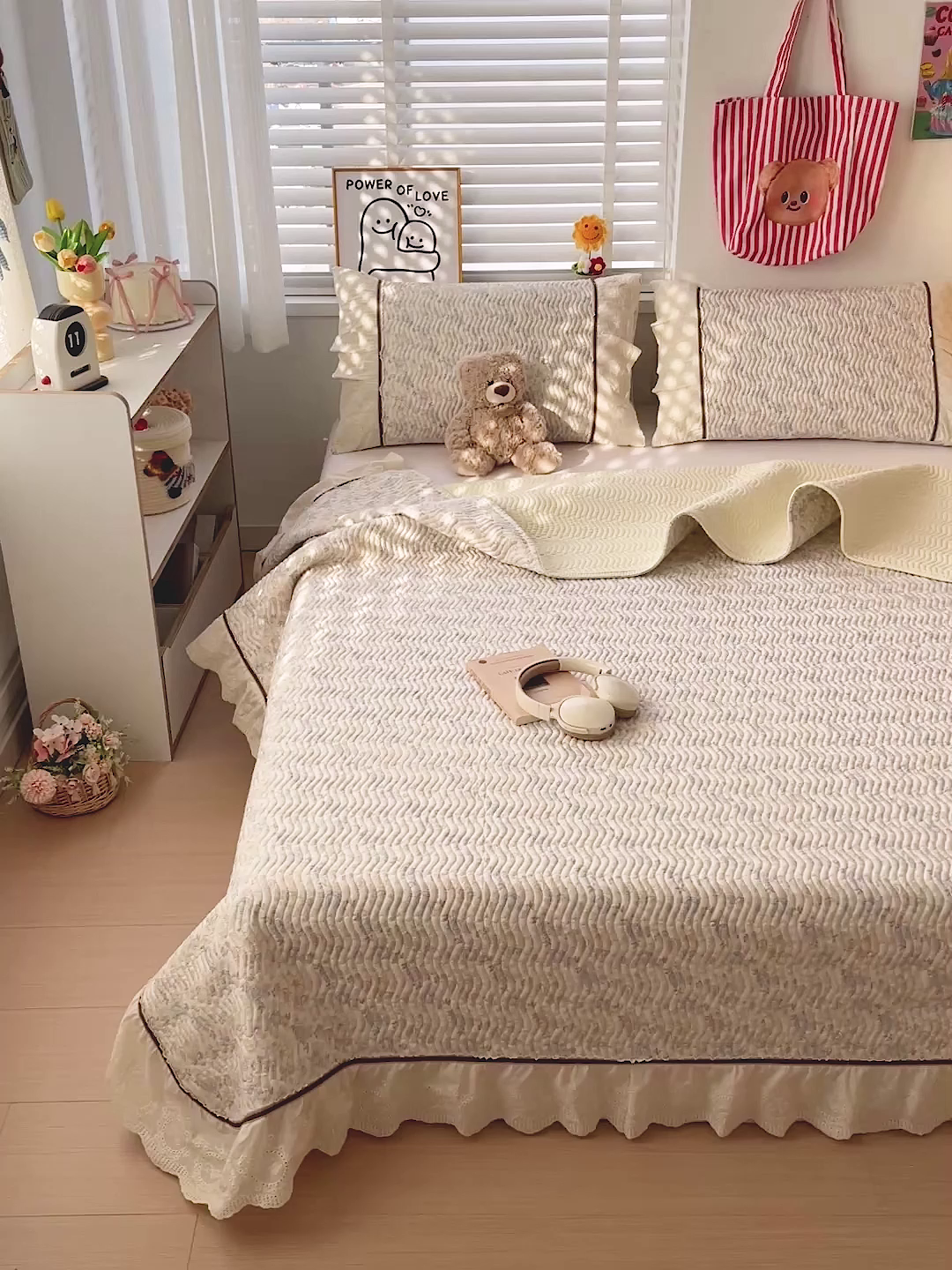 91家纺网 家纺一手货源 找家纺 岚吉家纺 2026年新款A类法式全棉花边床盖三件套四件套 秋海棠-兰