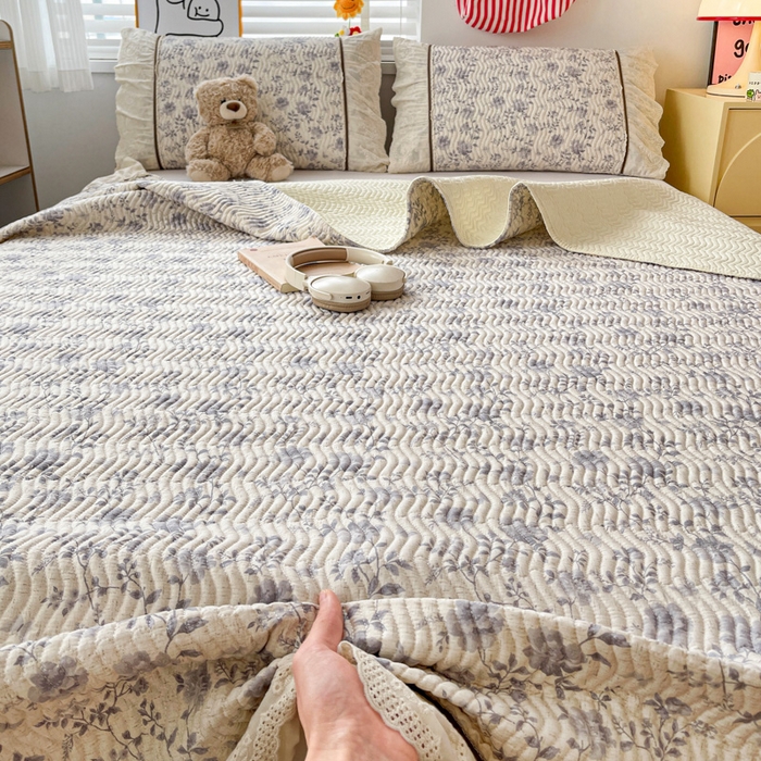 91家纺网 家纺一手货源 找家纺 岚吉家纺 2026年新款A类法式全棉花边床盖三件套四件套 羽兮