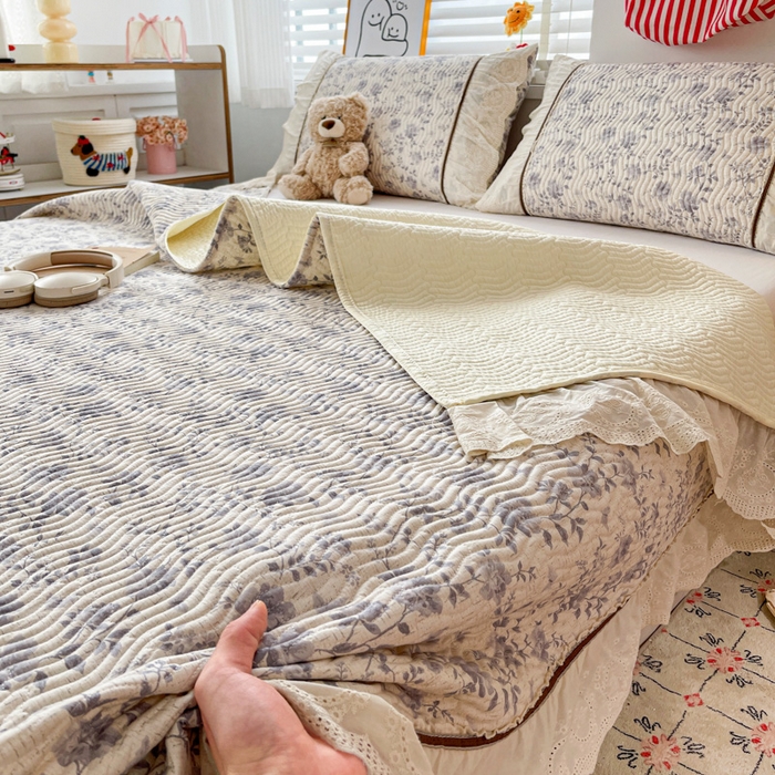 91家纺网 家纺一手货源 找家纺 岚吉家纺 2026年新款A类法式全棉花边床盖三件套四件套 羽兮