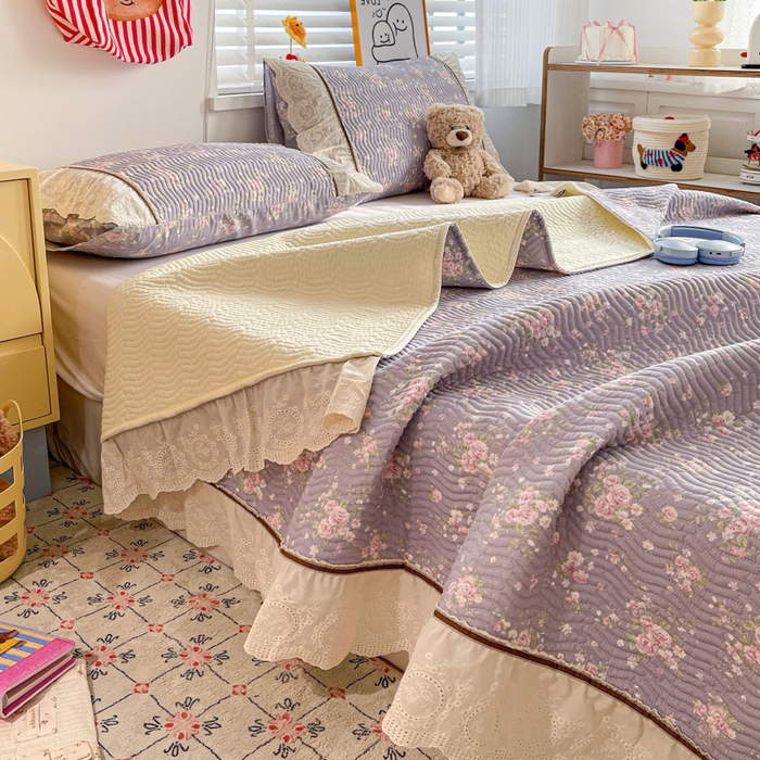 91家纺网 家纺一手货源 找家纺 岚吉家纺 2026年新款A类法式全棉花边床盖三件套四件套 雨蝶-紫