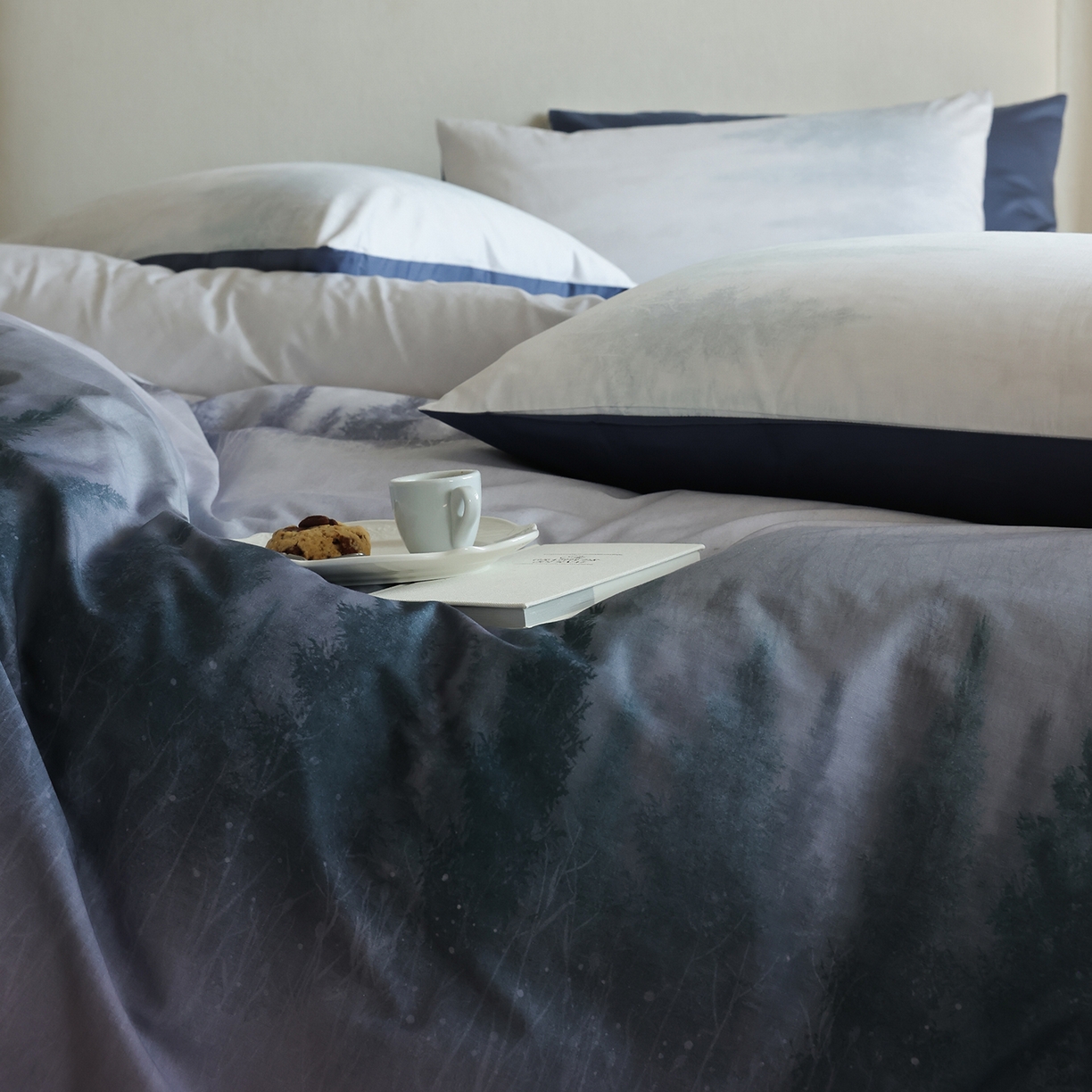 91家纺网 家纺一手货源 找家纺 ONE TWO ONE 121 【会员-20】【控价商品】【提供买家秀】【专版花型】2026新款100s长绒棉全棉纯棉床上用 魔法城堡-蓝