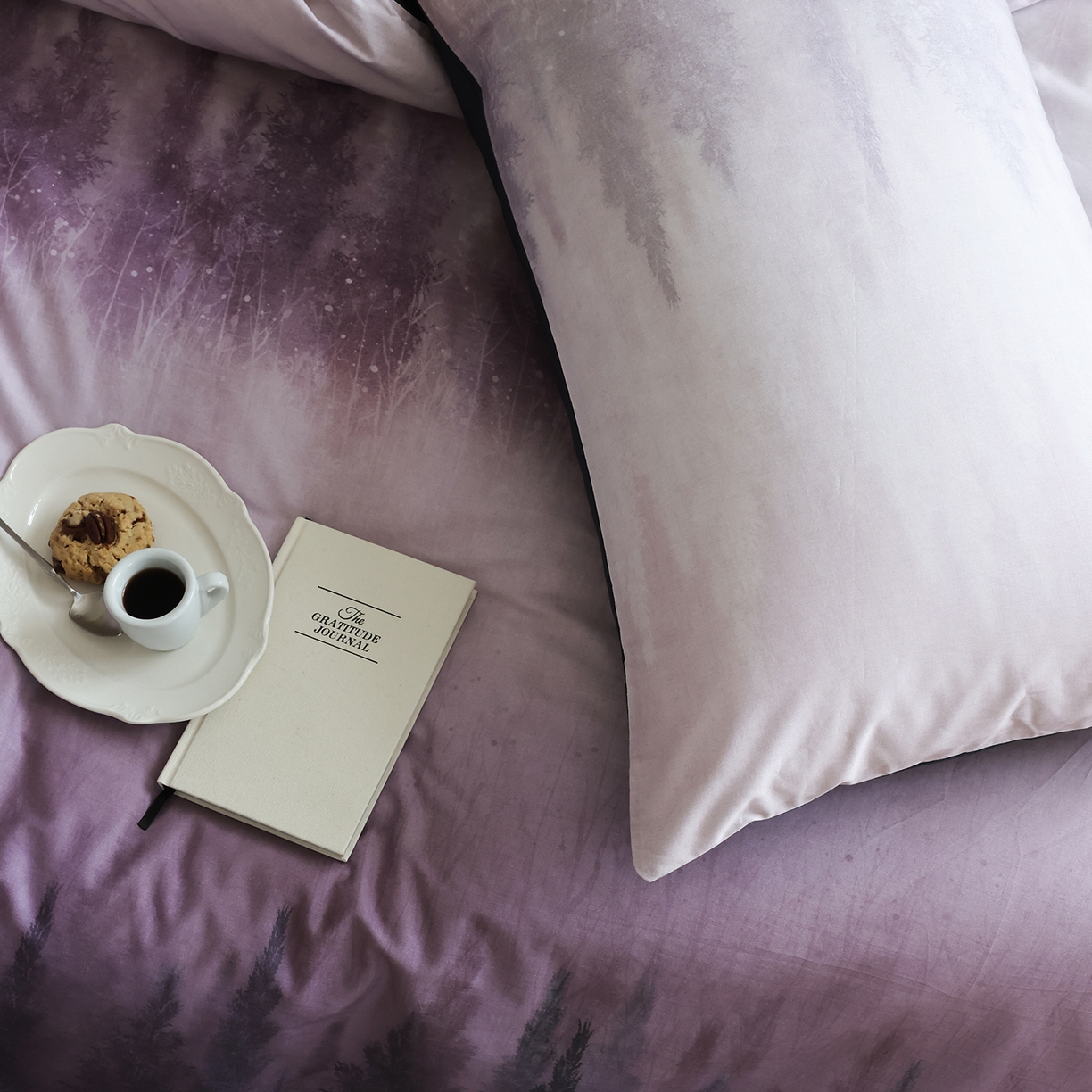 91家纺网 家纺一手货源 找家纺 ONE TWO ONE 121 【会员-20】【控价商品】【提供买家秀】【专版花型】2026新款100s长绒棉全棉纯棉床上用 魔法城堡-紫