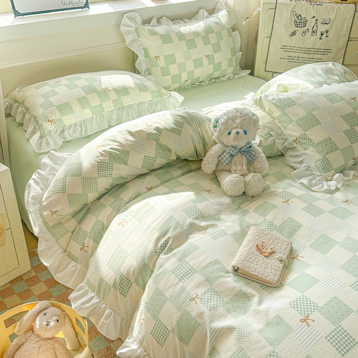 91家纺网 家纺一手货源 找家纺 逸尚阁家纺 2026新款水洗仿棉印花花边四件套-终版 蝴蝶结格圈