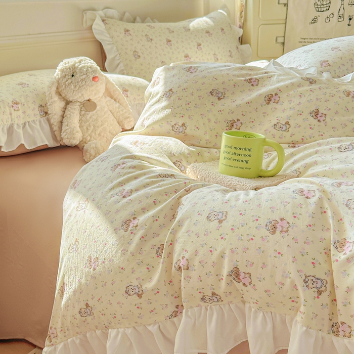 91家纺网 家纺一手货源 找家纺 逸尚阁家纺 2026新款水洗仿棉印花花边四件套-终版 萌萌哒天团