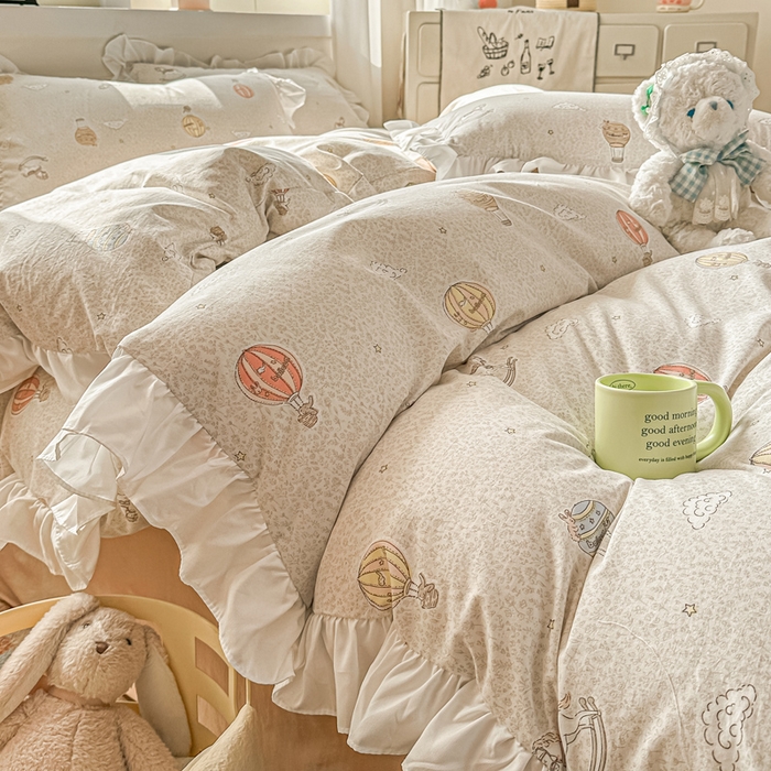 91家纺网 家纺一手货源 找家纺 逸尚阁家纺 2026新款水洗仿棉印花花边四件套-终版 梦幻童话园