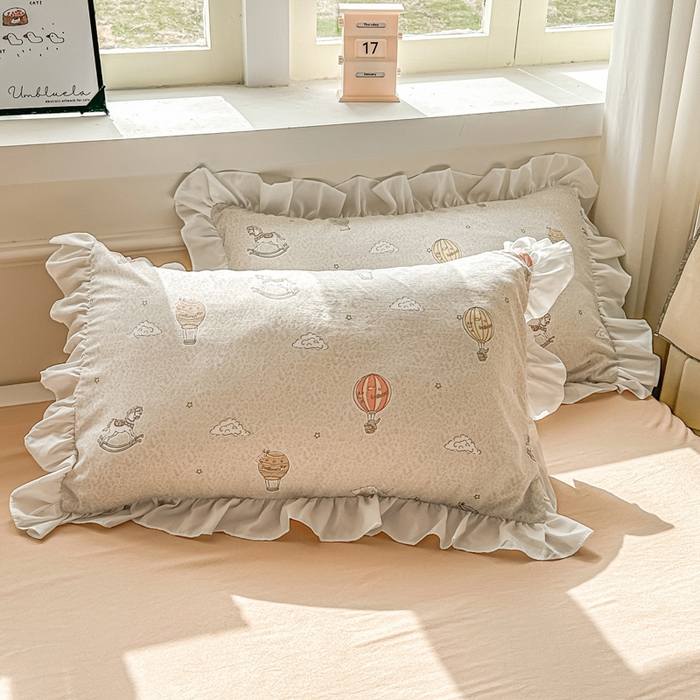 91家纺网 家纺一手货源 找家纺 逸尚阁家纺 2026新款水洗仿棉印花花边四件套-终版 梦幻童话园