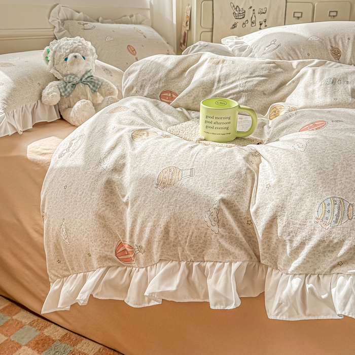 91家纺网 家纺一手货源 找家纺 逸尚阁家纺 2026新款水洗仿棉印花花边四件套-终版 梦幻童话园