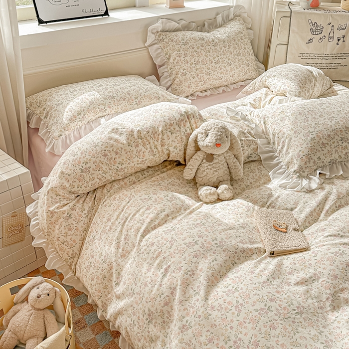 91家纺网 家纺一手货源 找家纺 逸尚阁家纺 2026新款水洗仿棉印花花边四件套-终版 轻轻小细语