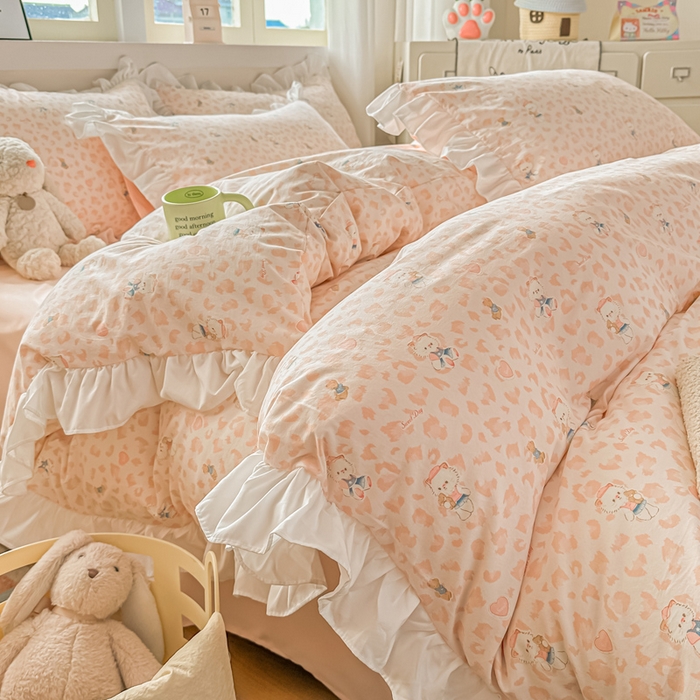 逸尚阁家纺 2026新款水洗仿棉印花花边四件套-终版 玩偶保卫员