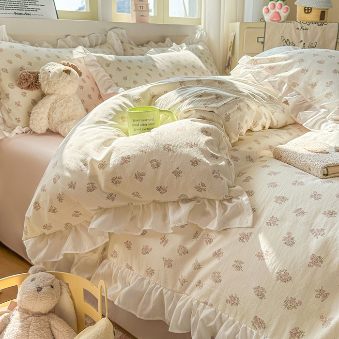 91家纺网 家纺一手货源 找家纺 逸尚阁家纺 2026新款水洗仿棉印花花边四件套-终版 心上的爱恋