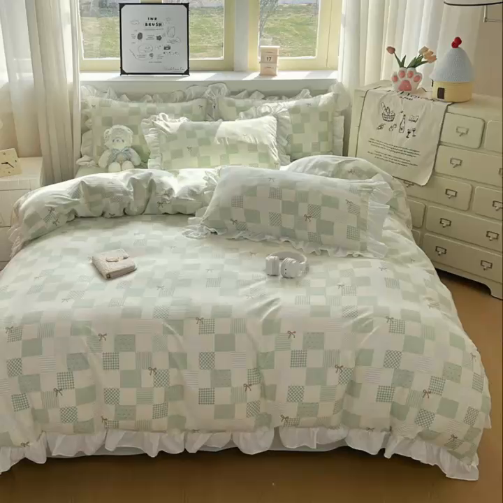 91家纺网 家纺一手货源 找家纺 逸尚阁家纺 2026新款水洗仿棉印花花边四件套-终版 蝴蝶结格圈