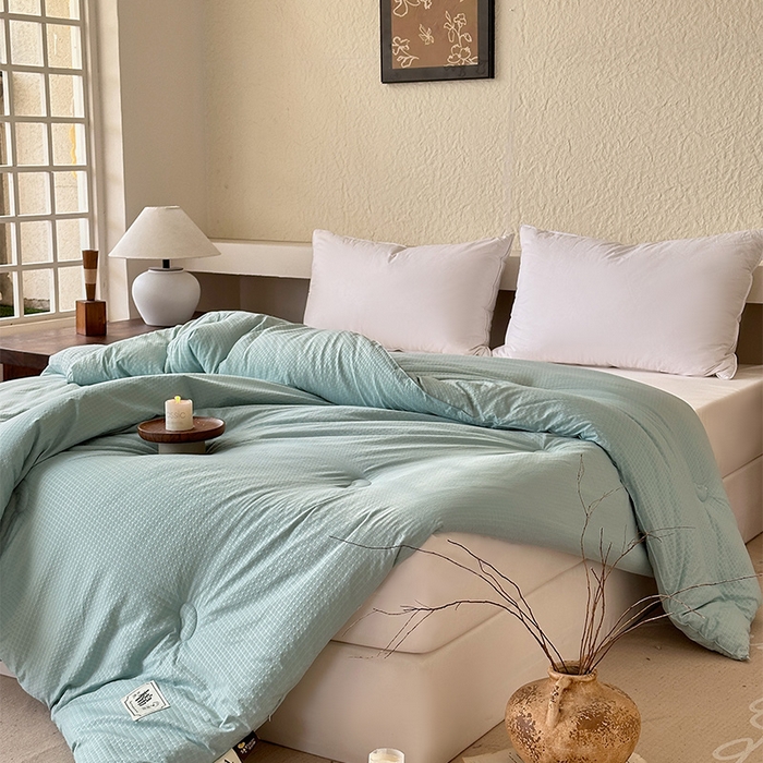 91家纺网 家纺一手货源 找家纺 蓝雀翎 2025新款原棉针织棉华夫格大豆被子被芯 湖蓝