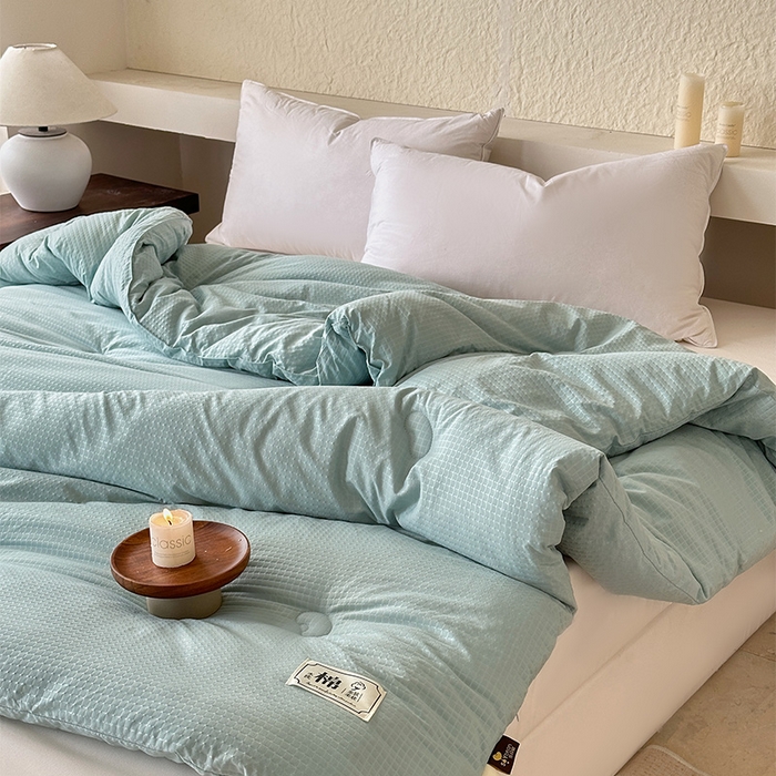 91家纺网 家纺一手货源 找家纺 蓝雀翎 2025新款原棉针织棉华夫格大豆被子被芯 湖蓝