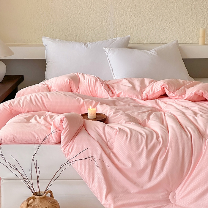 91家纺网 家纺一手货源 找家纺 蓝雀翎 2025新款原棉针织棉华夫格大豆被子被芯 粉玉