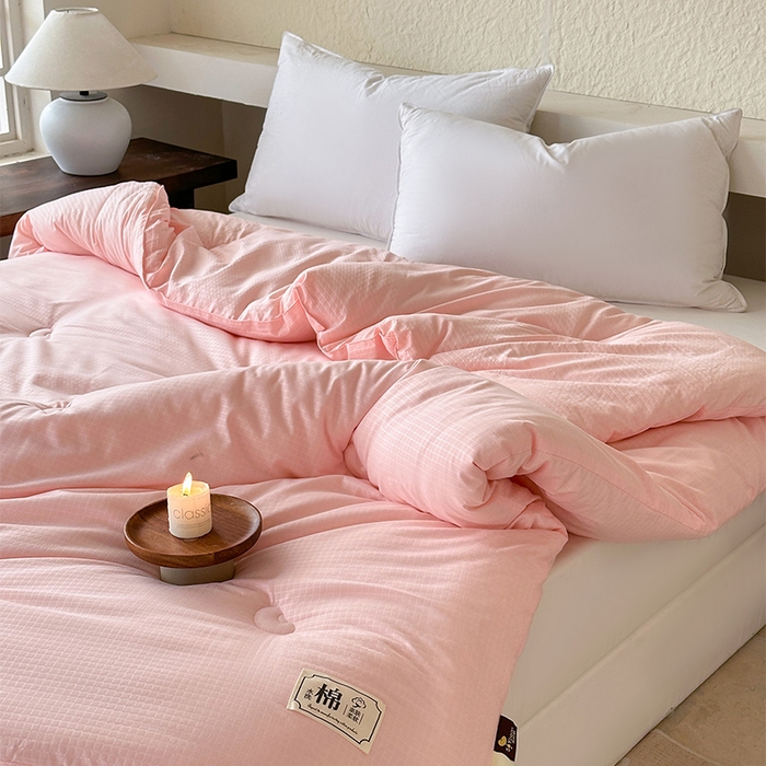 91家纺网 家纺一手货源 找家纺 蓝雀翎 2025新款原棉针织棉华夫格大豆被子被芯 粉玉