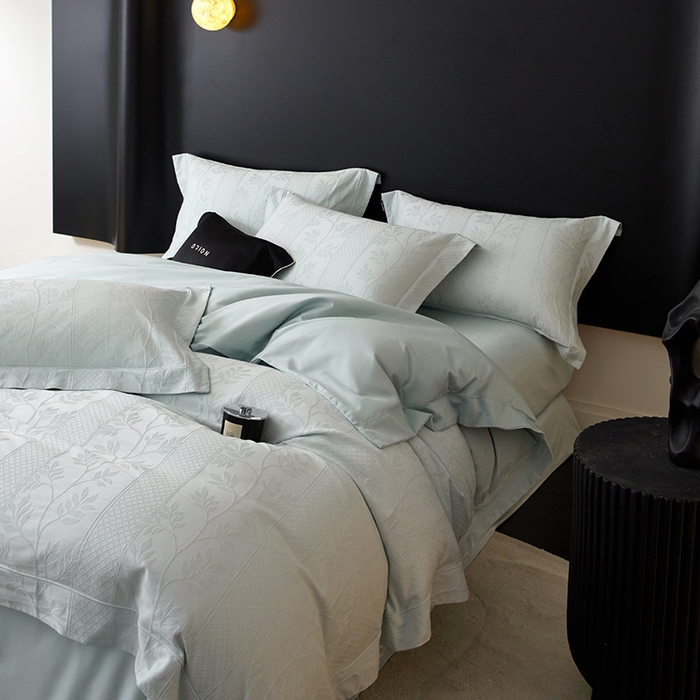 91家纺网 家纺一手货源 找家纺 薏思家纺 2026年新款全棉色织水洗提花 海棠-蔚蓝