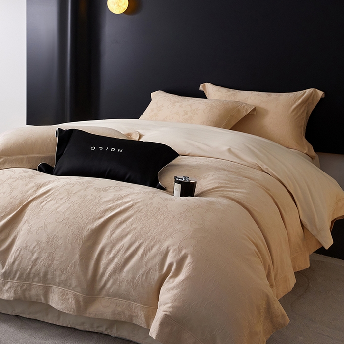 91家纺网 家纺一手货源 找家纺 薏思家纺 2026年新款全棉色织水洗提花 花漾梦境-驼