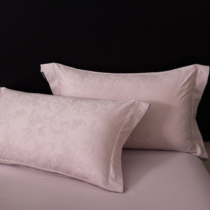 91家纺网 家纺一手货源 找家纺 薏思家纺 2026年新款全棉色织水洗提花 花漾梦境-紫