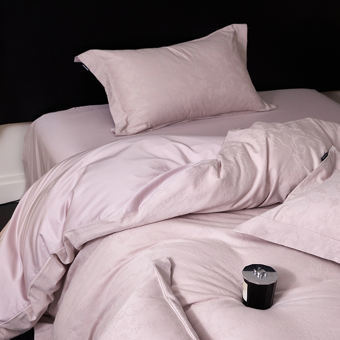 91家纺网 家纺一手货源 找家纺 薏思家纺 2026年新款全棉色织水洗提花 花漾梦境-紫