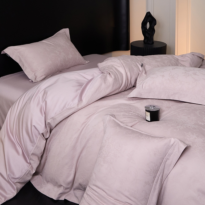 91家纺网 家纺一手货源 找家纺 薏思家纺 2026年新款全棉色织水洗提花 花漾梦境-紫