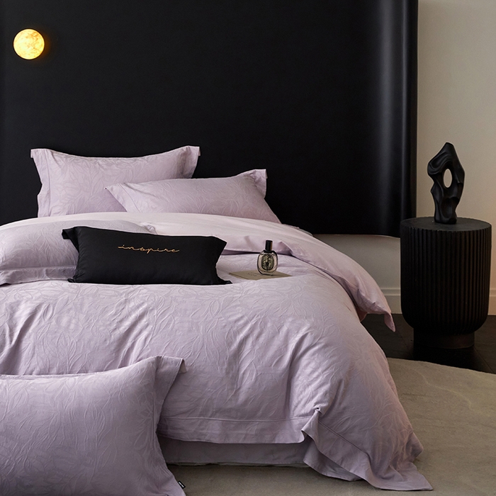 91家纺网 家纺一手货源 找家纺 薏思家纺 2026年新款全棉色织水洗提花 迷迭蔷薇-紫