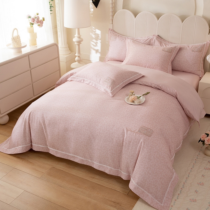 91家纺网 家纺一手货源 找家纺 （总）巧玲珑 2026新款新疆棉宽边刺绣四件套