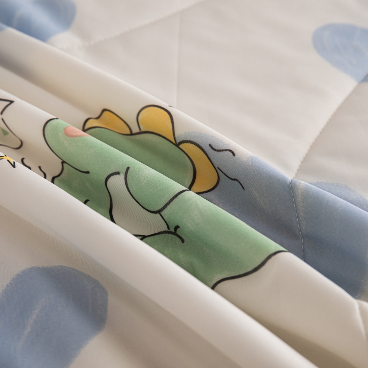 91家纺网 家纺一手货源 找家纺 （总）亿莱鑫 2026新款手包边凉感抗菌夏凉被空调被