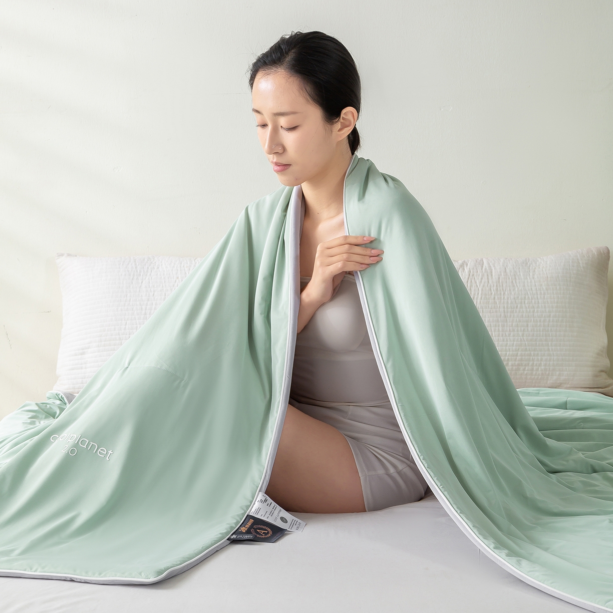 91家纺网 家纺一手货源 找家纺 犇牛仓储供应链 2026新款锦氨凉感夏被被子被芯 水绿